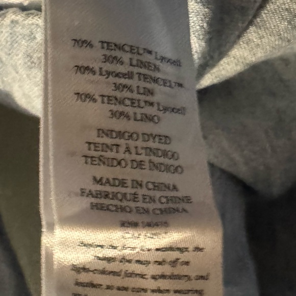 NEW Faherty Chambray Woven Spread Collar Long Sleeve Button Front Shirt - Picture 9 of 9